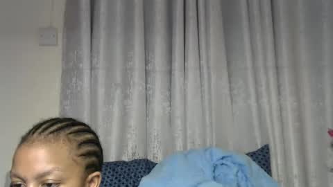 Snapshot of sexy_caramel8 chatting on September 2025 01:38:01 AM sexy_caramel8 online show from September 2025 01:38:01 AM