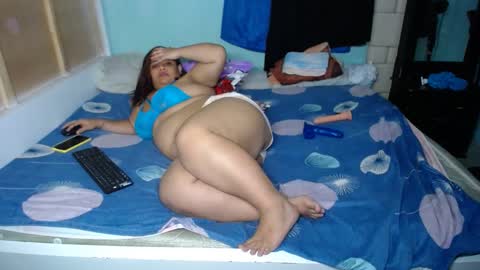 sexy_charlotte22 online show from December 2024 06:00:02 AM