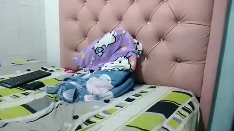 sexy_charlotte22 online show from September 2025 05:47:02 PM