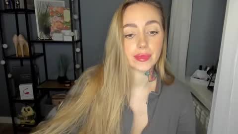 C o r a l i e online show from December 2024 11:40:02 AM