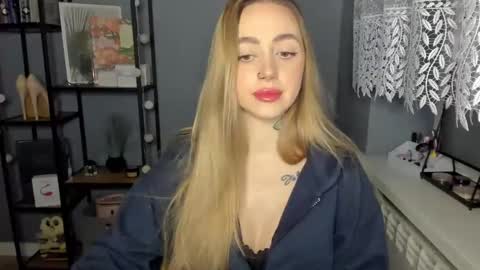 C o r a l i e online show from December 2024 08:19:02 AM