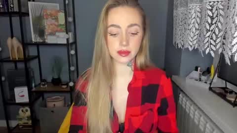 C o r a l i e online show from December 2024 07:31:01 AM