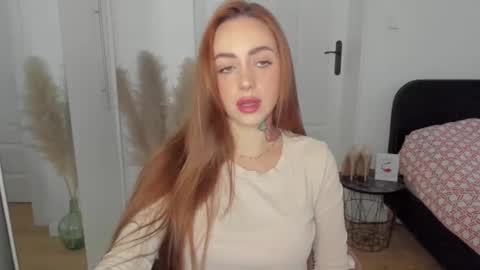 C o r a l i e online show from October 2025 07:54:02 AM