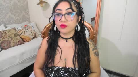  C R I S T A L  online show from January 2025 03:31:02 AM