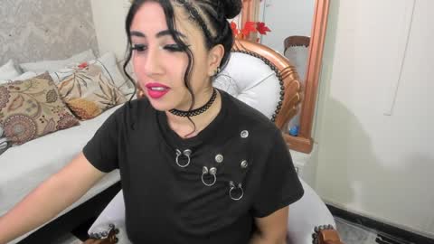  C R I S T A L  online show from January 2025 09:41:01 AM