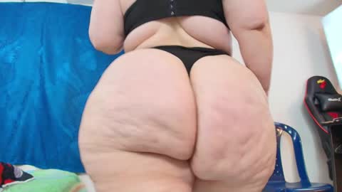 karla           instagram  online show from March 2026 03:12:01 PM