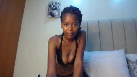 sexy_ebony_naomi online show from September 2025 03:00:02 PM