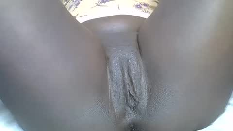 sexy_esther92 online show from March 2025 09:17:01 PM