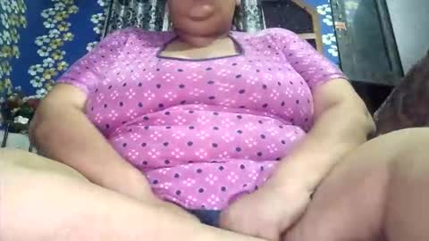 Snapshot of sexy_girl32 chatting on June 2026 10:17:02 AM sexy_girl32 online show from June 2026 10:17:02 AM