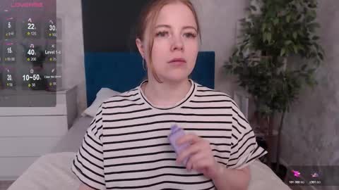 Jennifer online show from February 2026 08:22:01 AM