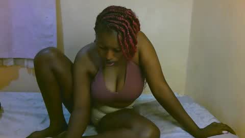 sexy_latasha online show from February 2026 03:17:01 AM