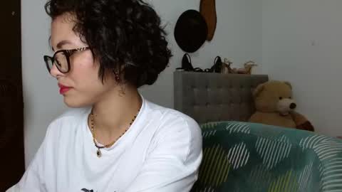 Snapshot of sexy_lia_latina chatting on April 2026 02:21:01 AM Celeste online show from April 2026 02:21:01 AM