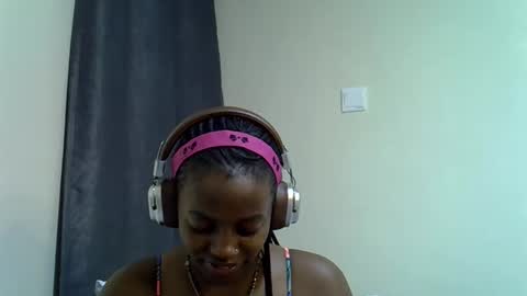 Snapshot of sexy_linda022 chatting on June 2026 02:56:01 AM Linda online show from June 2026 02:56:01 AM