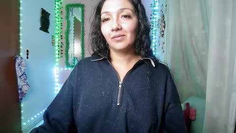 sexy lolas online show from October 2025 07:29:01 AM