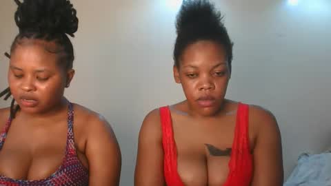 sexy_lyna online show from February 2026 08:10:02 PM