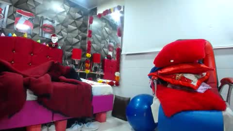 MARIPOSA online show from December 2025 01:17:02 PM