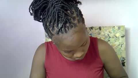 Molyne online show from February 2026 03:24:02 AM