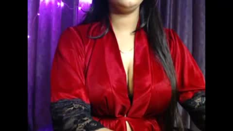 Snapshot of sexy_myra18 chatting on January 2025 04:25:01 AM myra online show from January 2025 04:25:01 AM
