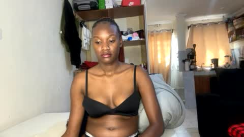Snapshot of sexy_nyla chatting on June 2026 12:50:02 PM Nyla online show from June 2026 12:50:02 PM