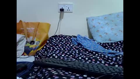 Princess online show from February 2025 10:48:01 AM