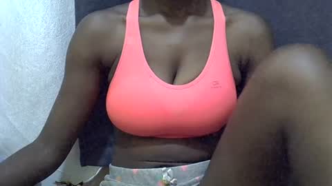 Snapshot of sexy_peach4 chatting on June 2026 10:06:02 AM sexy_peach4 online show from June 2026 10:06:02 AM