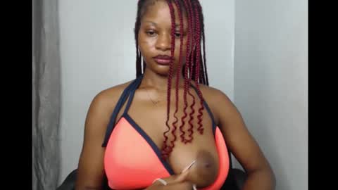 Sexy queen55 online show from March 2026 06:14:02 PM