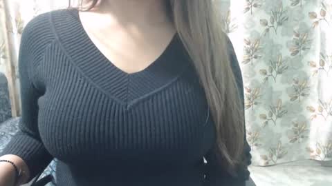 Snapshot of sexy_soniya chatting on January 2025 06:33:01 AM Soniya online show from January 2025 06:33:01 AM