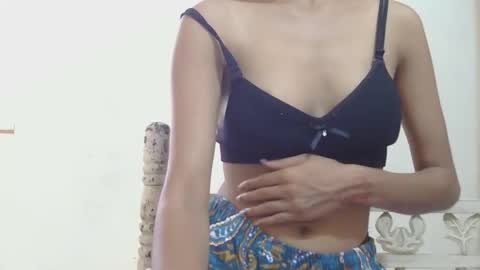 Twishu online show from October 2025 08:12:01 AM