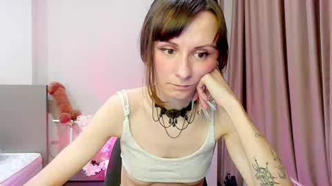 Snapshot of sexy_wise_kind chatting on June 2026 07:02:02 PM Mandy Green online show from June 2026 07:02:02 PM