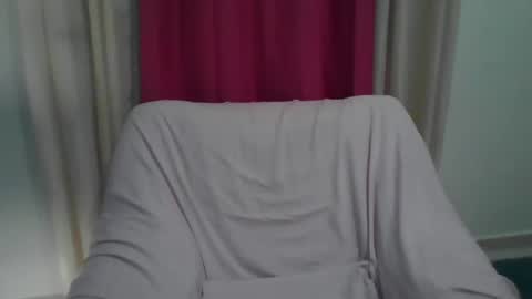 Snapshot of sexyalliekay chatting on January 2025 05:20:02 AM Sexy GILF Allie Kay online show from January 2025 05:20:02 AM