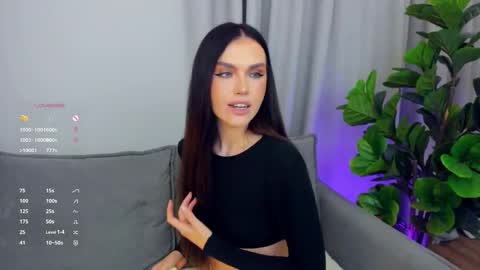 Lou online show from September 2025 08:30:01 PM