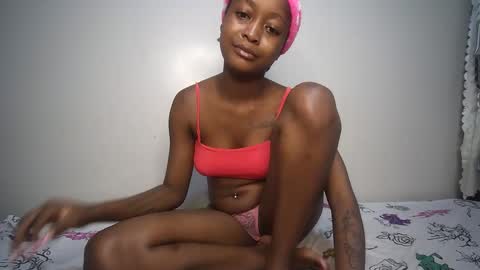 sexyasspetitte_ online show from February 2025 12:54:01 AM