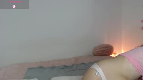 Snapshot of sexyasstime_1718 chatting on February 2025 09:35:02 PM Alice online show from February 2025 09:35:02 PM