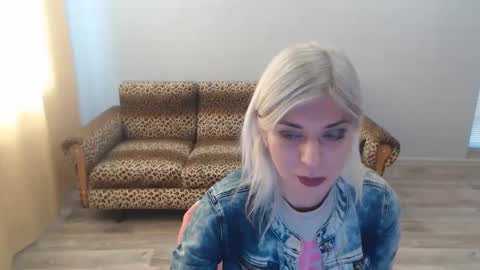 Snapshot of sexybeatriice chatting on December 2024 07:18:01 AM sexybeatriice online show from December 2024 07:18:01 AM