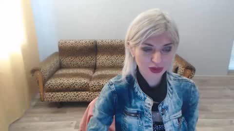 Snapshot of sexybeatriice chatting on December 2024 10:24:01 AM sexybeatriice online show from December 2024 10:24:01 AM
