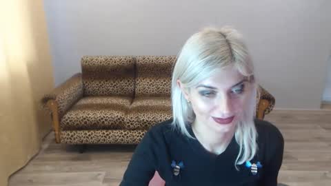 Snapshot of sexybeatriice chatting on December 2024 10:17:02 AM sexybeatriice online show from December 2024 10:17:02 AM