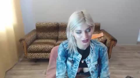 Snapshot of sexybeatriice chatting on December 2024 10:45:01 AM sexybeatriice online show from December 2024 10:45:01 AM