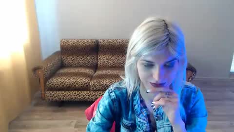 Snapshot of sexybeatriice chatting on February 2025 10:37:02 AM sexybeatriice online show from February 2025 10:37:02 AM