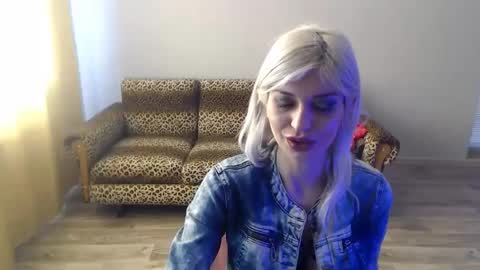 Snapshot of sexybeatriice chatting on February 2025 07:34:01 AM sexybeatriice online show from February 2025 07:34:01 AM