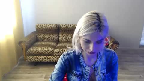 Snapshot of sexybeatriice chatting on March 2025 07:14:02 AM sexybeatriice online show from March 2025 07:14:02 AM