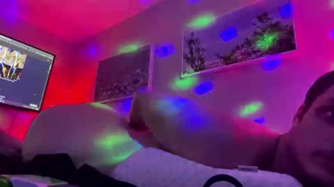 sexyboi6765 online show from June 2026 11:35:01 AM