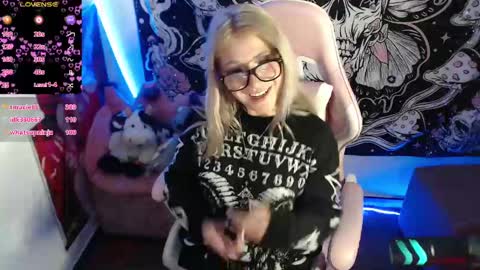 Carrie online show from January 2025 08:39:01 AM