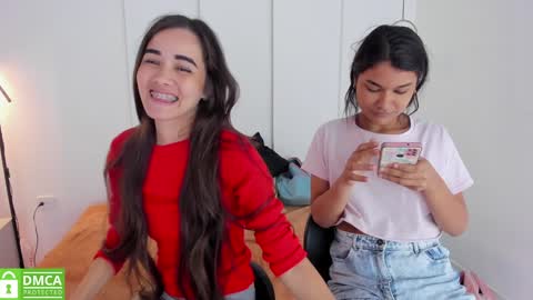 chanell and yina online show from January 2025 03:51:01 PM