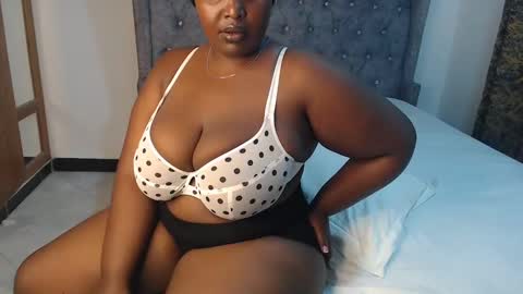 sexychocco online show from December 2024 03:13:01 PM