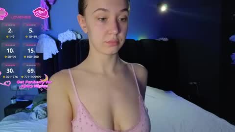 Sophia online show from April 2026 12:36:01 PM