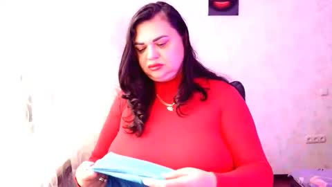 Snapshot of sexydollywoman chatting on December 2025 09:58:02 AM sexydollywoman online show from December 2025 09:58:02 AM