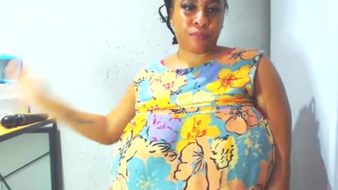 sexyebonylove89 online show from January 2025 12:30:01 AM