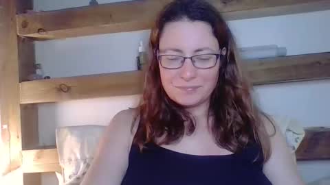 Snapshot of sexyemilyoliver chatting on February 2026 11:03:01 AM Emily online show from February 2026 11:03:01 AM