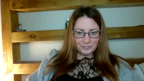 Snapshot of sexyemilyoliver chatting on February 2026 10:47:02 AM Emily online show from February 2026 10:47:02 AM