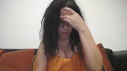 Snapshot of sexyerikka chatting on October 2025 02:13:01 AM Eva online show from October 2025 02:13:01 AM